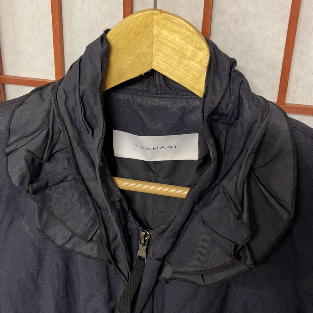 T TAHARI Navy Blue ruffled neck line lightweight jacket with black details